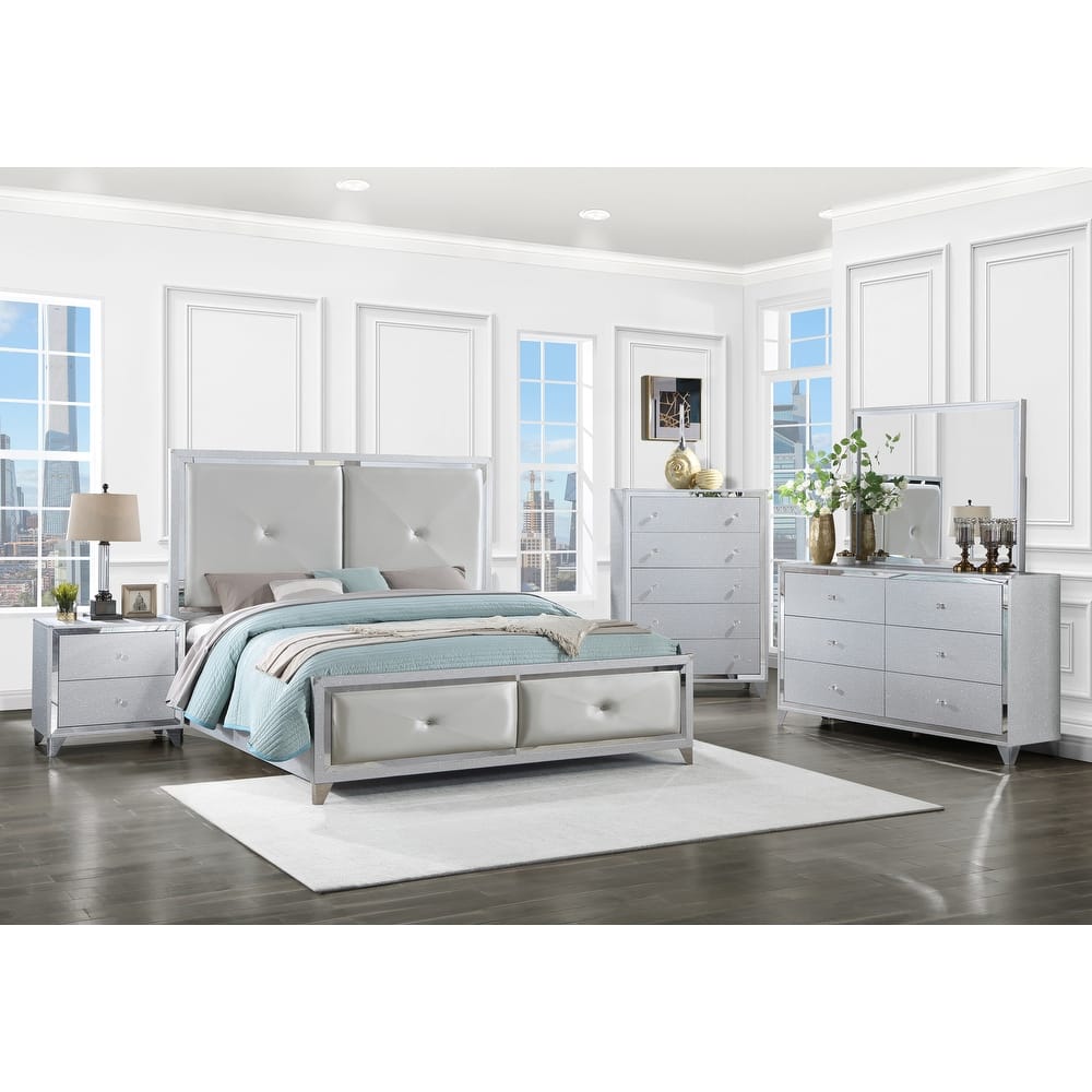 Chelle Silver 5-Piece Panel Bedroom Set with Mirror Trim