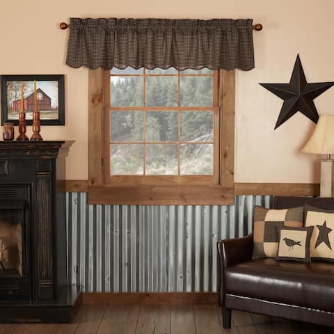 Kettle Grove Plaid Scalloped Valance