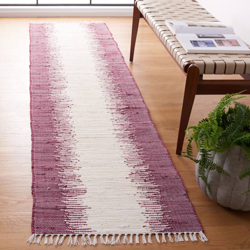 SAFAVIEH Handmade Flatweave Montauk Camille Casual Cotton Rug - 2'3" x 6' Runner - Purple