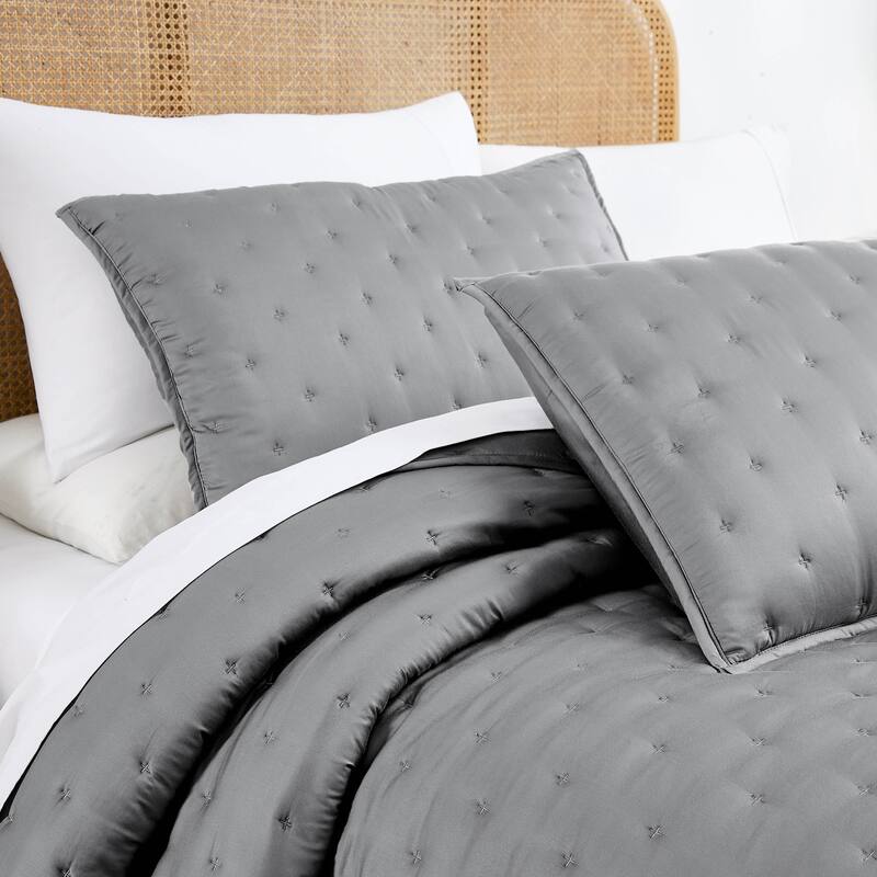 Luxurious 100% Viscose from Bamboo Quilt and Sham Set