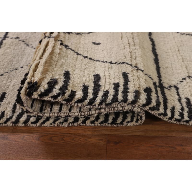 Trellis Moroccan Style Area Rug Hand-Knotted Wool Carpet - 7'10" x 10'3"