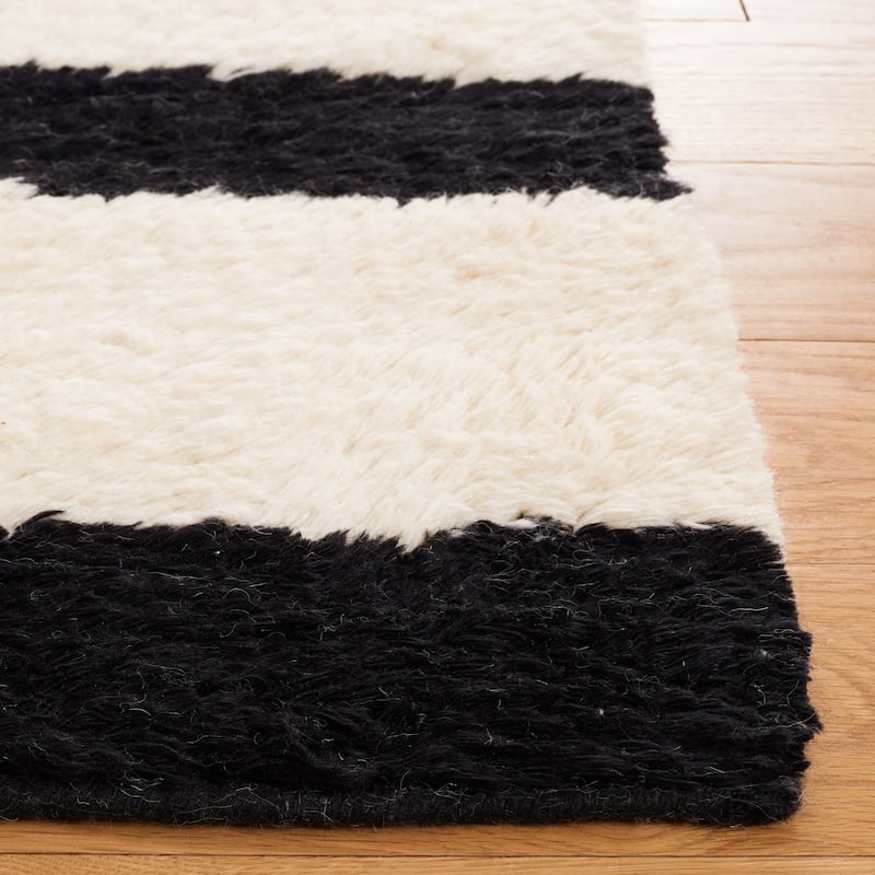 SAFAVIEH Handmade Casablanca Shag Ishild Mid-Century Modern Wool Rug