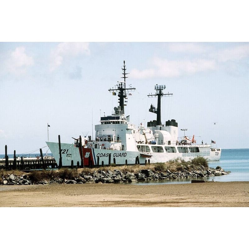USCGC Gallatin WHEC-721 36 Inches L Ship Model