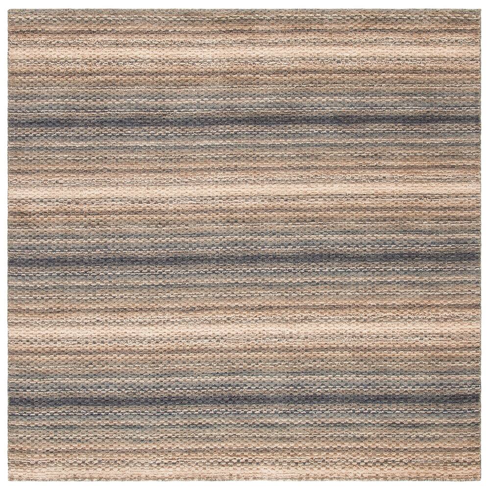 SAFAVIEH Handmade Himalaya Slavomila Modern Wool Rug