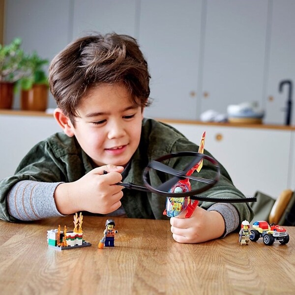 Lego fire sales helicopter response