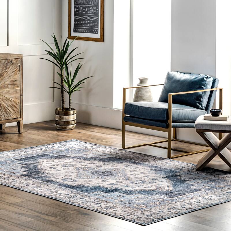 Nuloom Noemie SplashGuard Vintage Medallion Machine Washable Area Rug