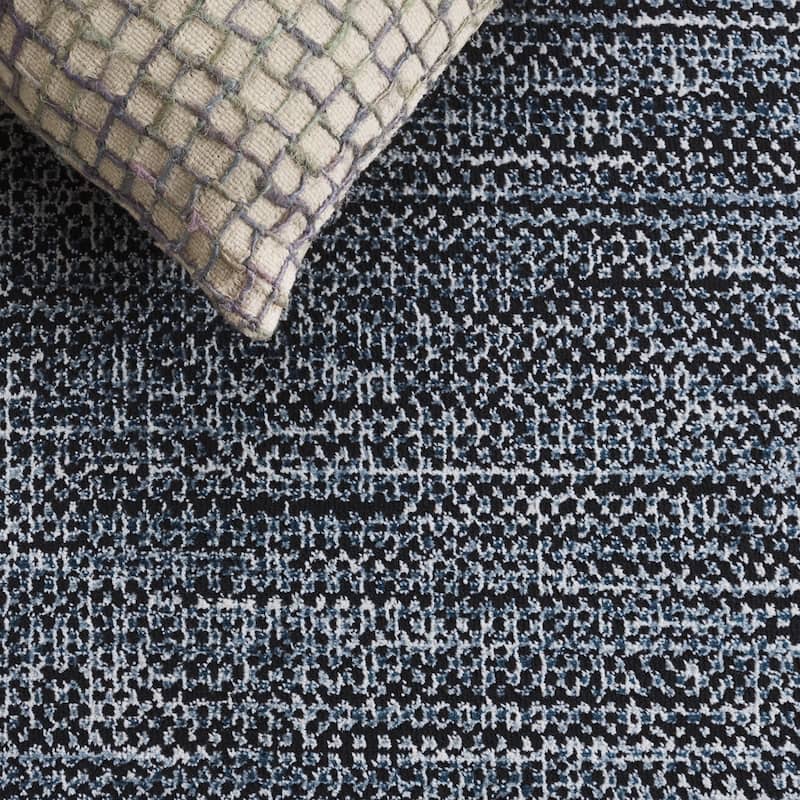 SAFAVIEH Mila Nerea Modern & Contemporary Rug