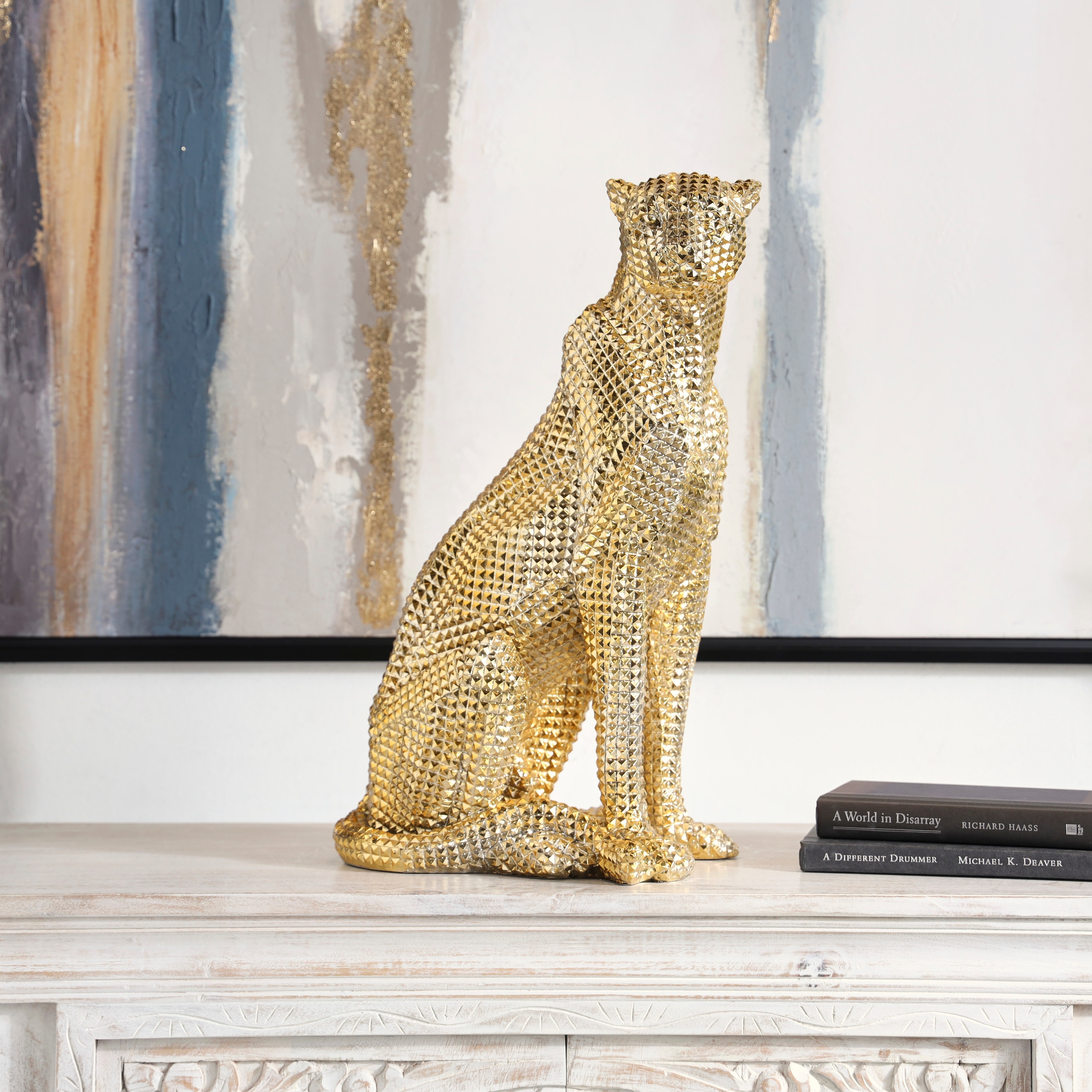 Gold Resin Sitting Leopard Decorative Sculpture with Diamond Facet Texture