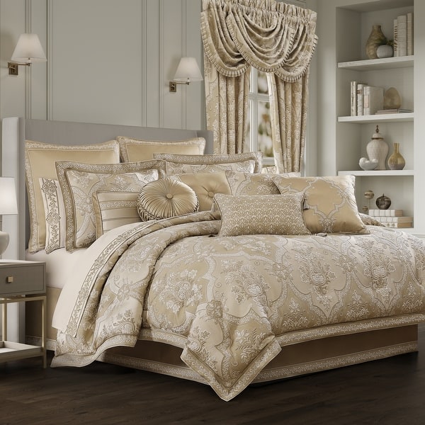 J. Queen New York Sondra Gold Comforter Set - Queen