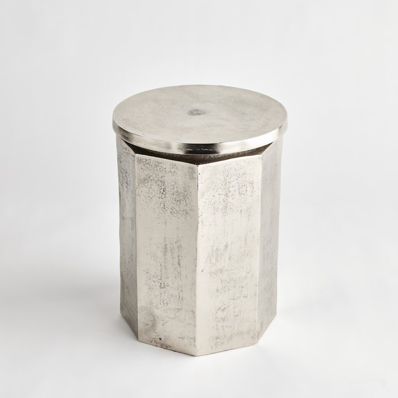 Ameer Stool