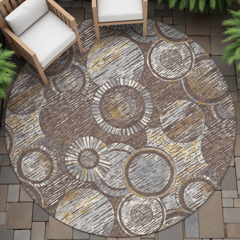 Machine Washable Indoor/Outdoor Contemporary Wheels Chantille Rug - Fudge - 8' x 8'