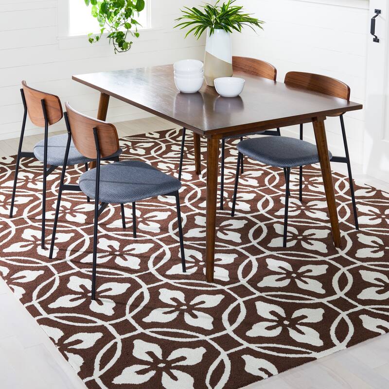 SAFAVIEH Handmade Four Seasons Dedde Floral Rug - 8' x 10' - Chocolate/Ivory