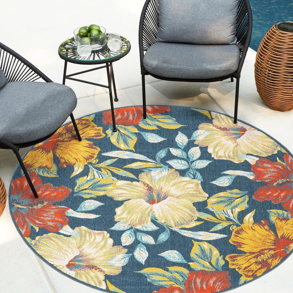 Outdoor Trisha Collection Area Rug