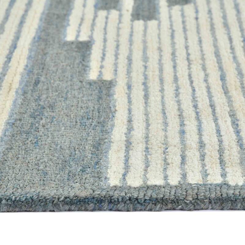 HomeRoots Abstract Lodge Rectangle Area Rug