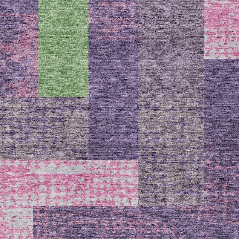 HomeRoots Geometric Transitional Rectangle Outdoor Rug