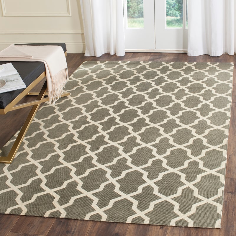 SAFAVIEH Handmade Cedar Brook Thalea Modern Jute Rug - 4' x 6' - Grey/Ivory