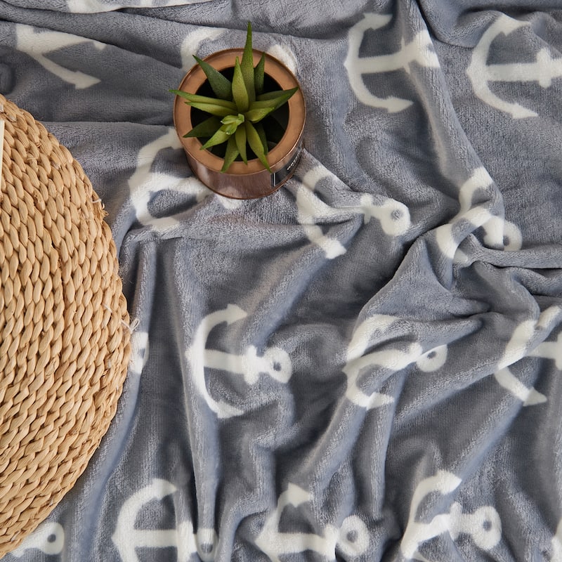 Microplush Fleece Ultra-soft Patterned Velvet Throw Blanket