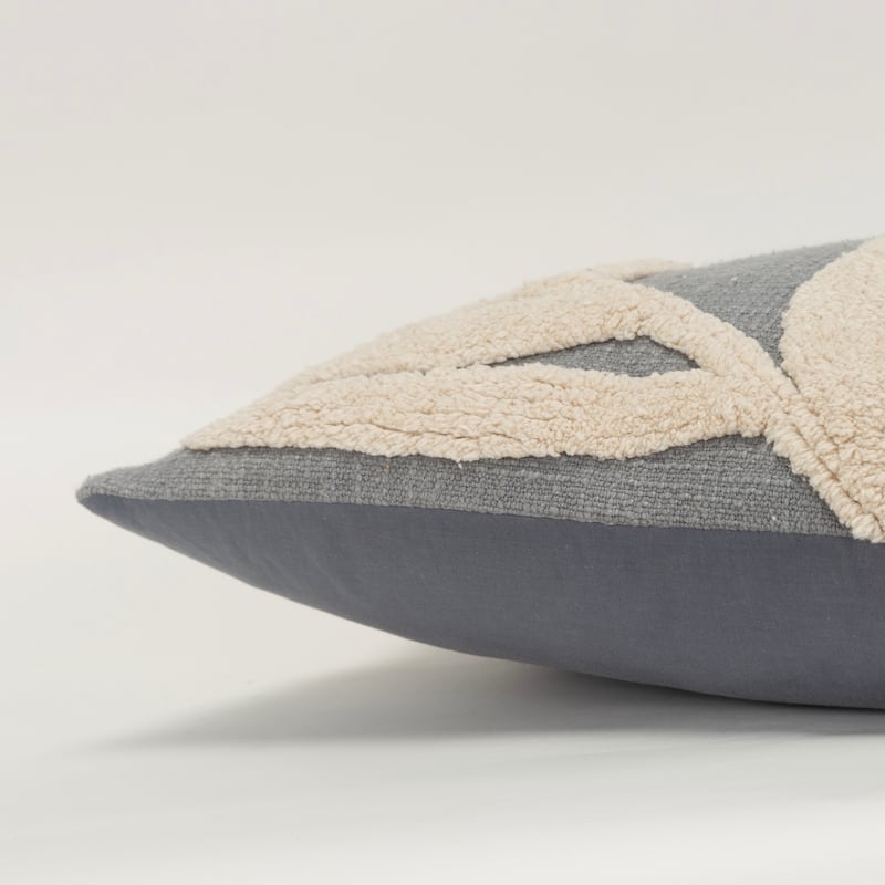Rizzy Home Transitional Down Filled Pillow - 14"x26"