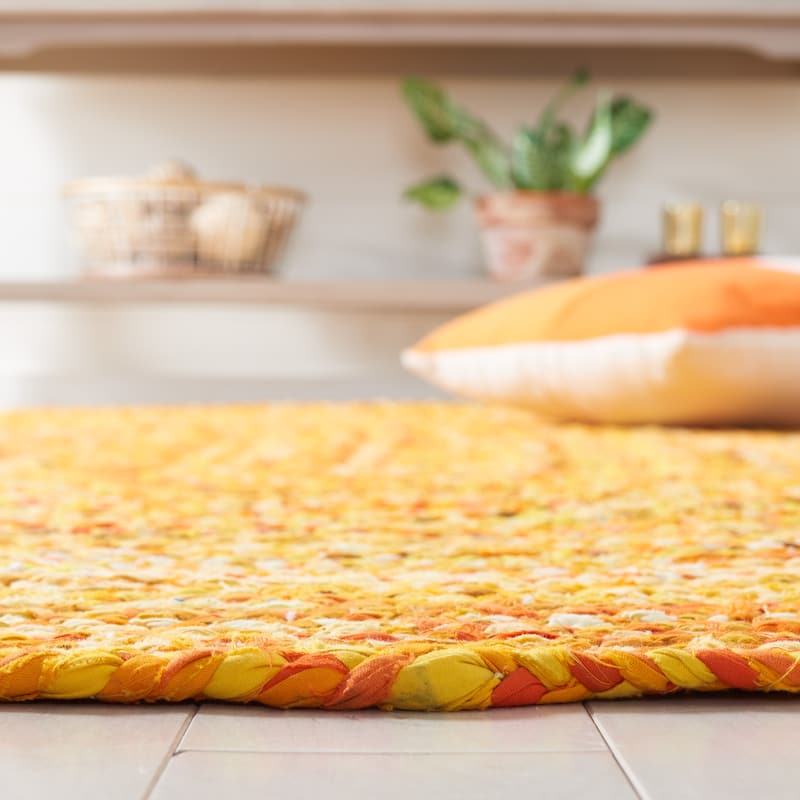 SAFAVIEH, Handmade Braided Teodora Country Cotton Rug