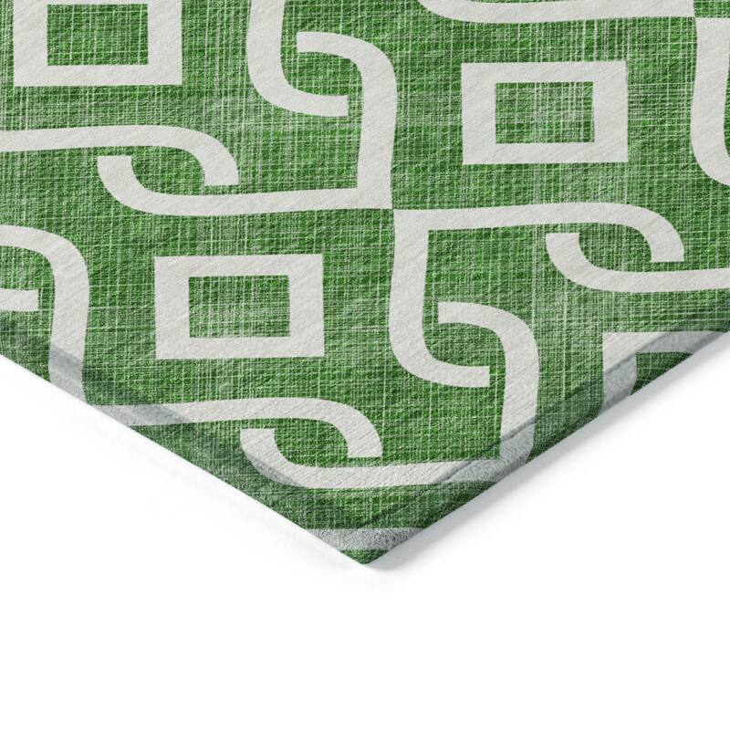 HomeRoots Geometric Transitional Rectangle Outdoor Rug