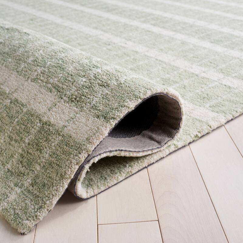 SAFAVIEH Handmade Genre Poliana Wool Rug