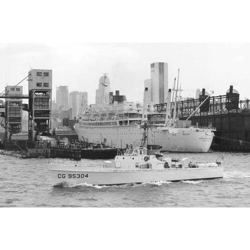 USCGC Cape Gull (WPB-95304) 30 Inches L Ship Model