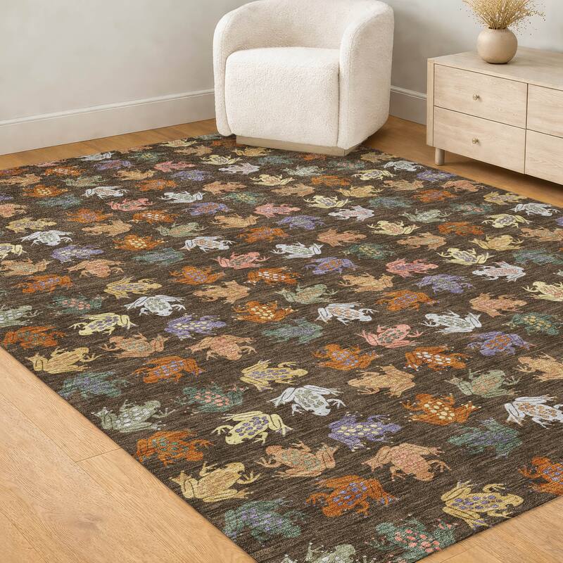 Machine Washable Indoor/ Outdoor Modern Frogs Chantille Rug