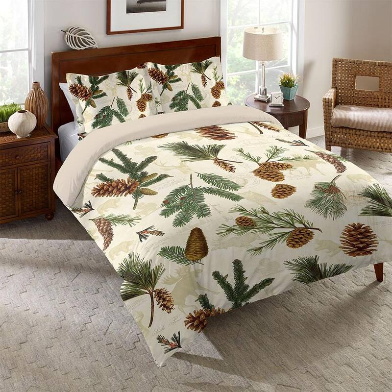 Laural Home Evergreen Pinecones Comforter