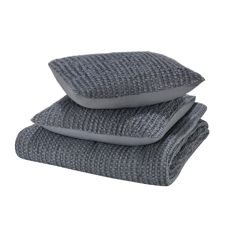 Villa by Classic Home Colmar 3-Piece Linen Blend Quilt Set