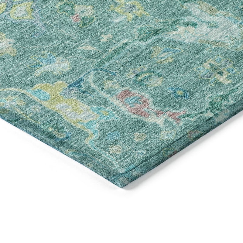 Machine Washable Indoor/ Outdoor Traditional Vintage Chantille Rug
