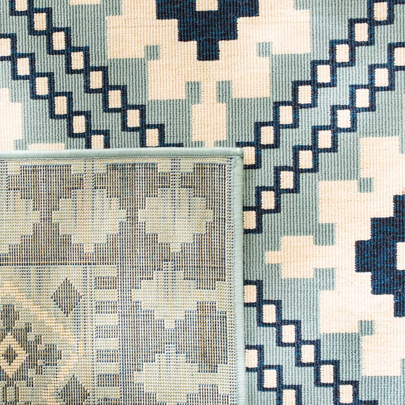 SAFAVIEH Veranda Eyvor Indoor/ Outdoor Waterproof Patio Backyard Rug