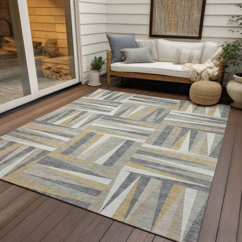 Machine Washable Indoor/ Outdoor Contemporary Mosaic Chantille Rug - Beige - 8' x 10'