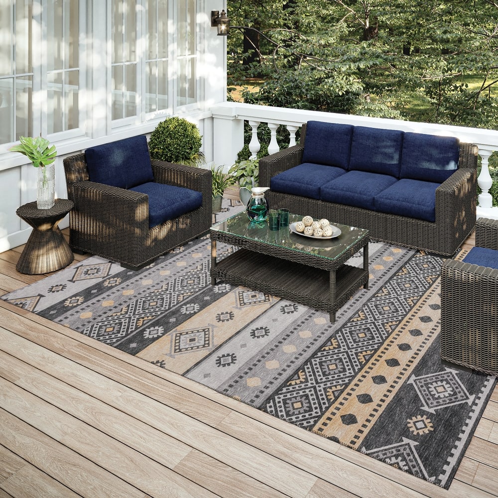 Addison Indoor/ Outdoor Yuma Southwest Boho Washable Rug