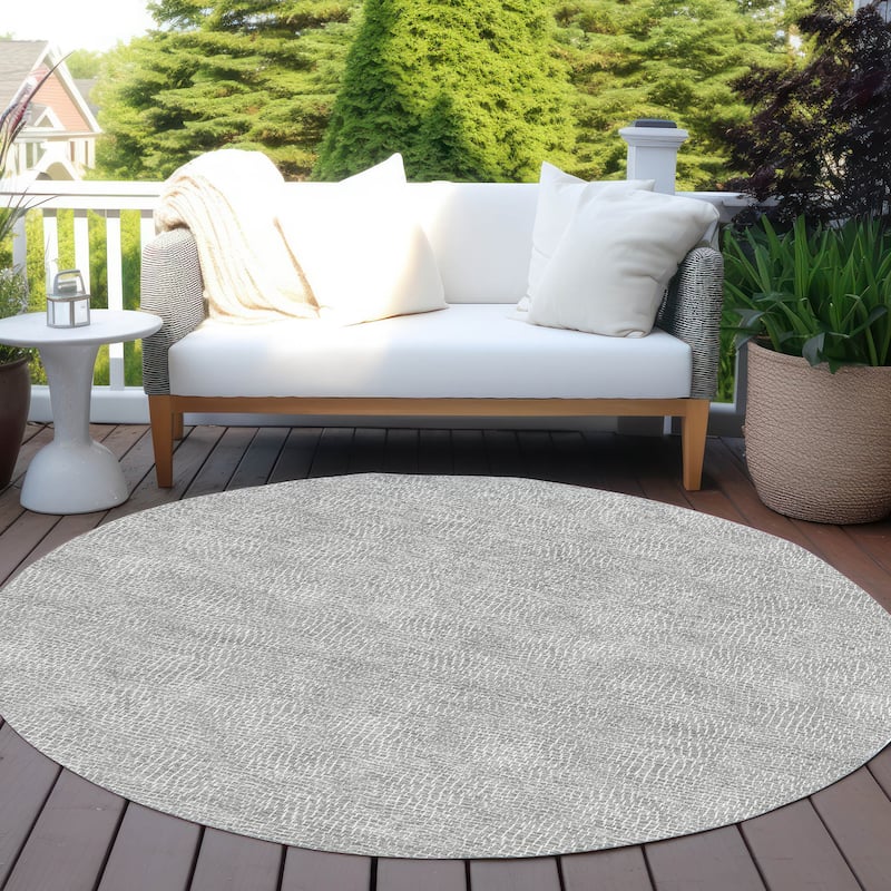 Machine Washable Indoor/ Outdoor Solid Modern Chantille Rug