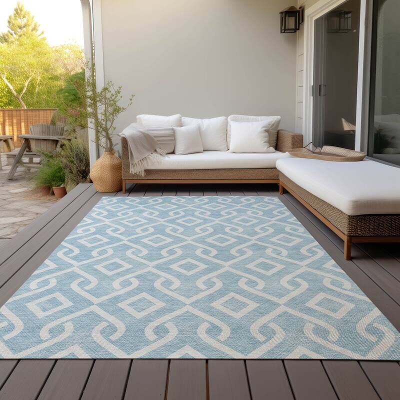 Machine Washable Indoor/ Outdoor Chantille Trellis Rug
