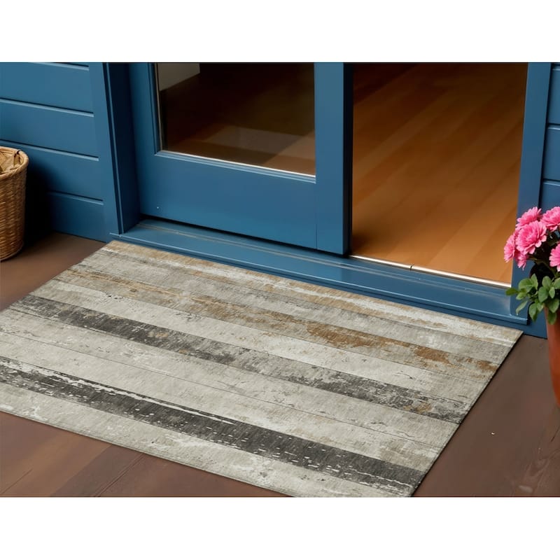 HomeRoots Striped Transitional Rectangle Outdoor Rug - 3' x 5'
