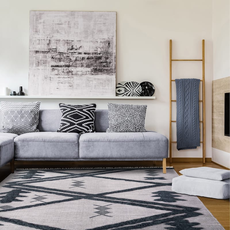 Superior Modern Farmhouse Trellis Handmade Wool Indoor Area Rug With Cotton Backing and Fringes
