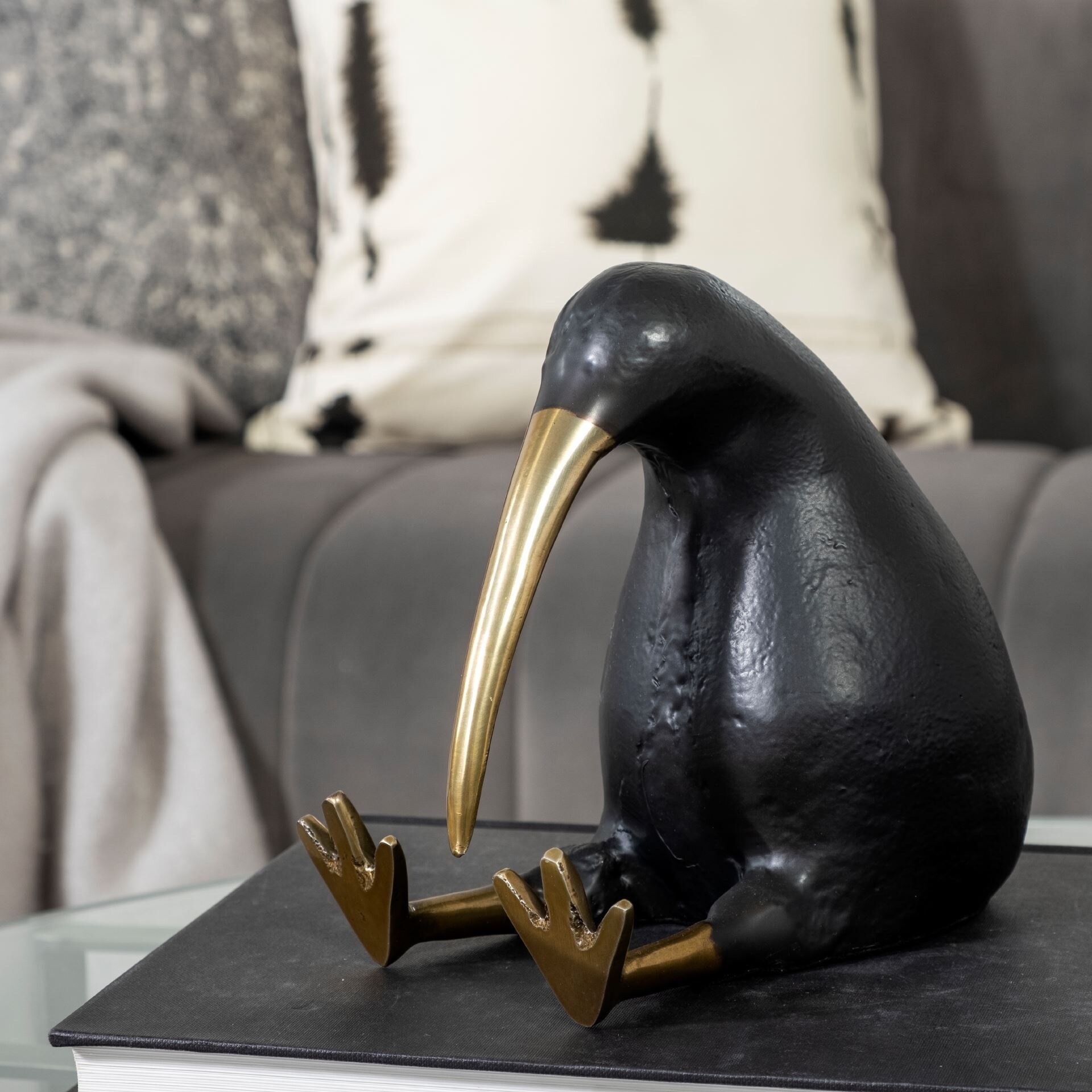 Dodo 7L x 4W Black Cast Aluminum Mauritian Bird Sculpture