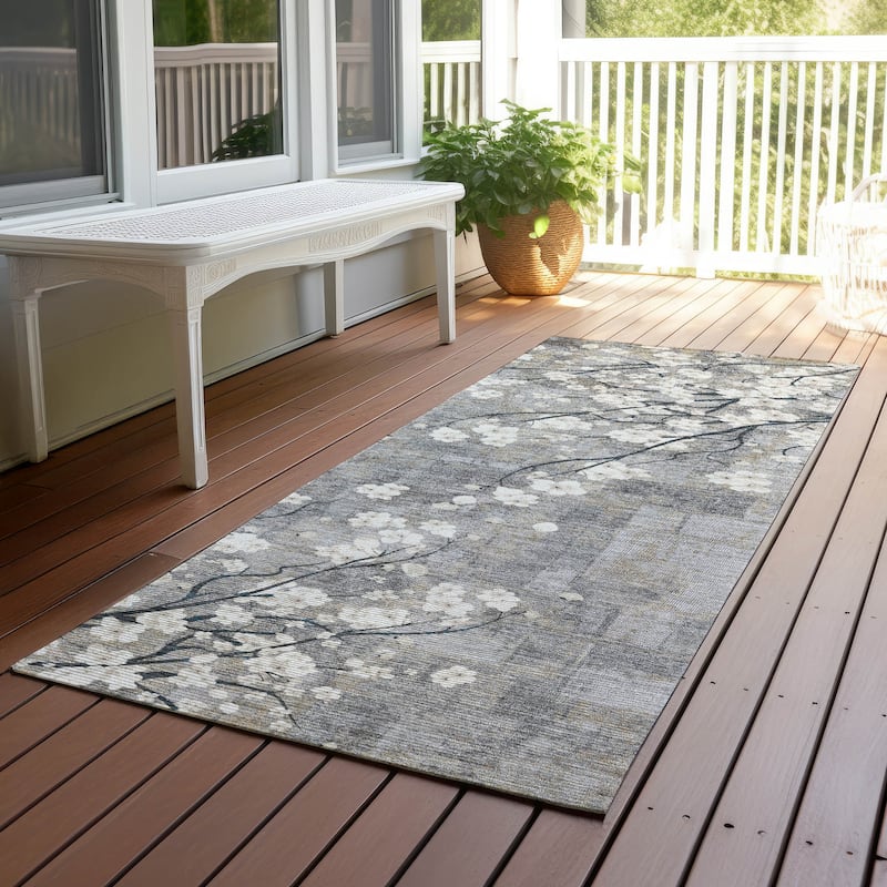 Machine Washable Indoor/ Outdoor Modern Floral Chantille Rug - Gray - 2'3" x 7'6"