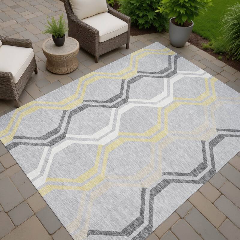 Machine Washable Indoor/ Outdoor Contemporary Dimensions Chantille Rug - Silver - 9' x 12'