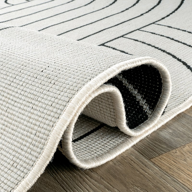 World Rug Gallery Modern Abstract Lines Weather Resistant Reversible Indoor/Outdoor Area Rug