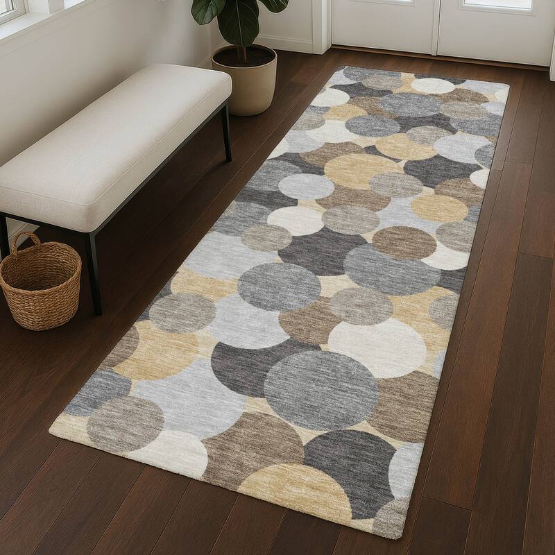 Machine Washable Indoor/ Outdoor Mucho Bubbles Chantille Rug
