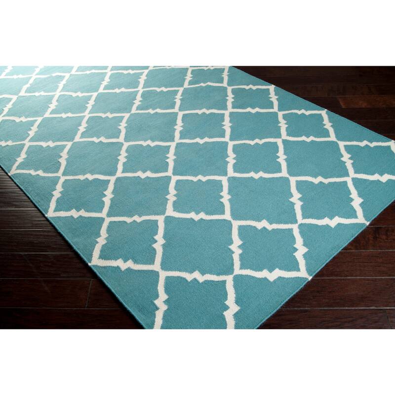Hand-woven Villach Flatweave Wool Area Rug