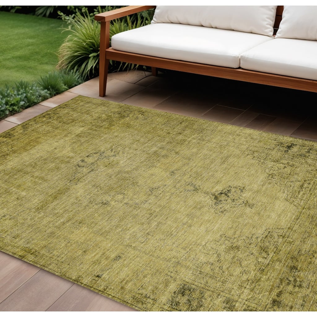 HomeRoots Oriental Traditional Rectangle Outdoor Rug