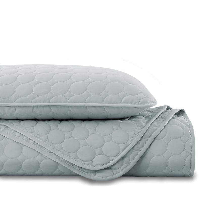 Vilano Ultra-Soft Lightweight 3-piece Quilt and Sham Set