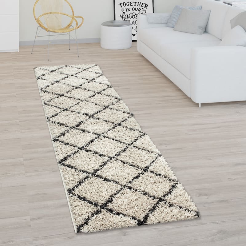 Soft Shag Rug in Anthracite with Diamond Pattern - Scandi Design