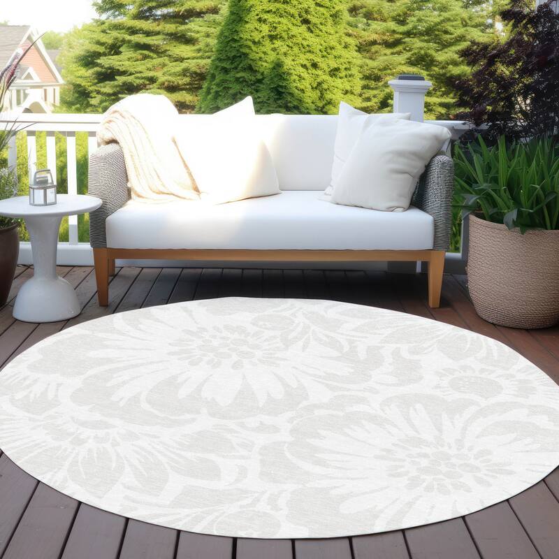 Machine Washable Indoor/ Outdoor Whimsy Floral Chantille Rug