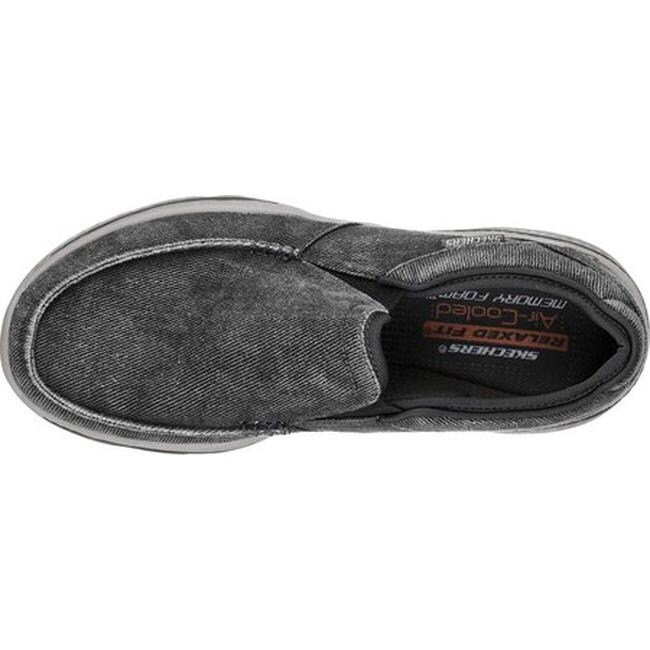 relaxed fit skechers air cooled memory foam