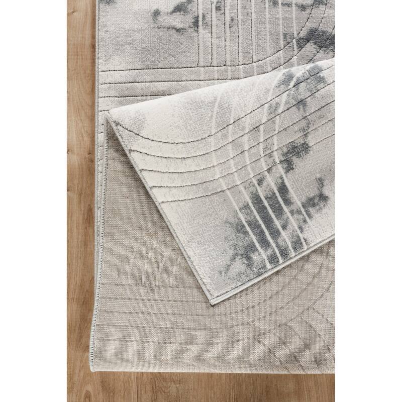 Gray 5 ft. 3 in. x 7 ft. 3 in. Luxury Area Rug, 0.43 Pile Height – Sophisticated Warmth for Any Room - 6' x 7'