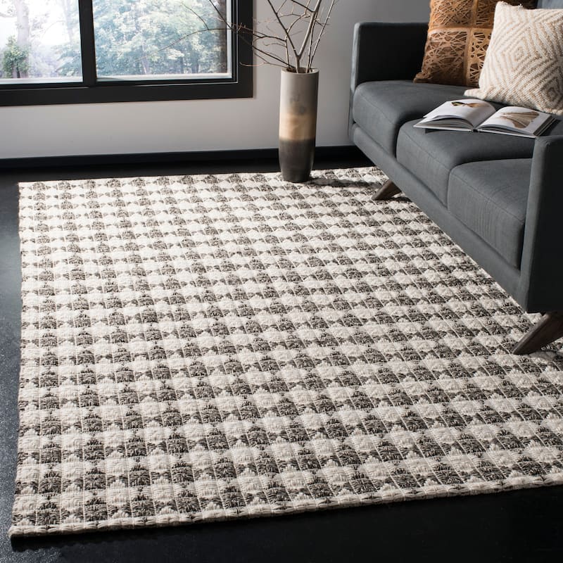 SAFAVIEH Handmade Natura Mariechen Wool Rug - 8' x 10' - Black/Ivory